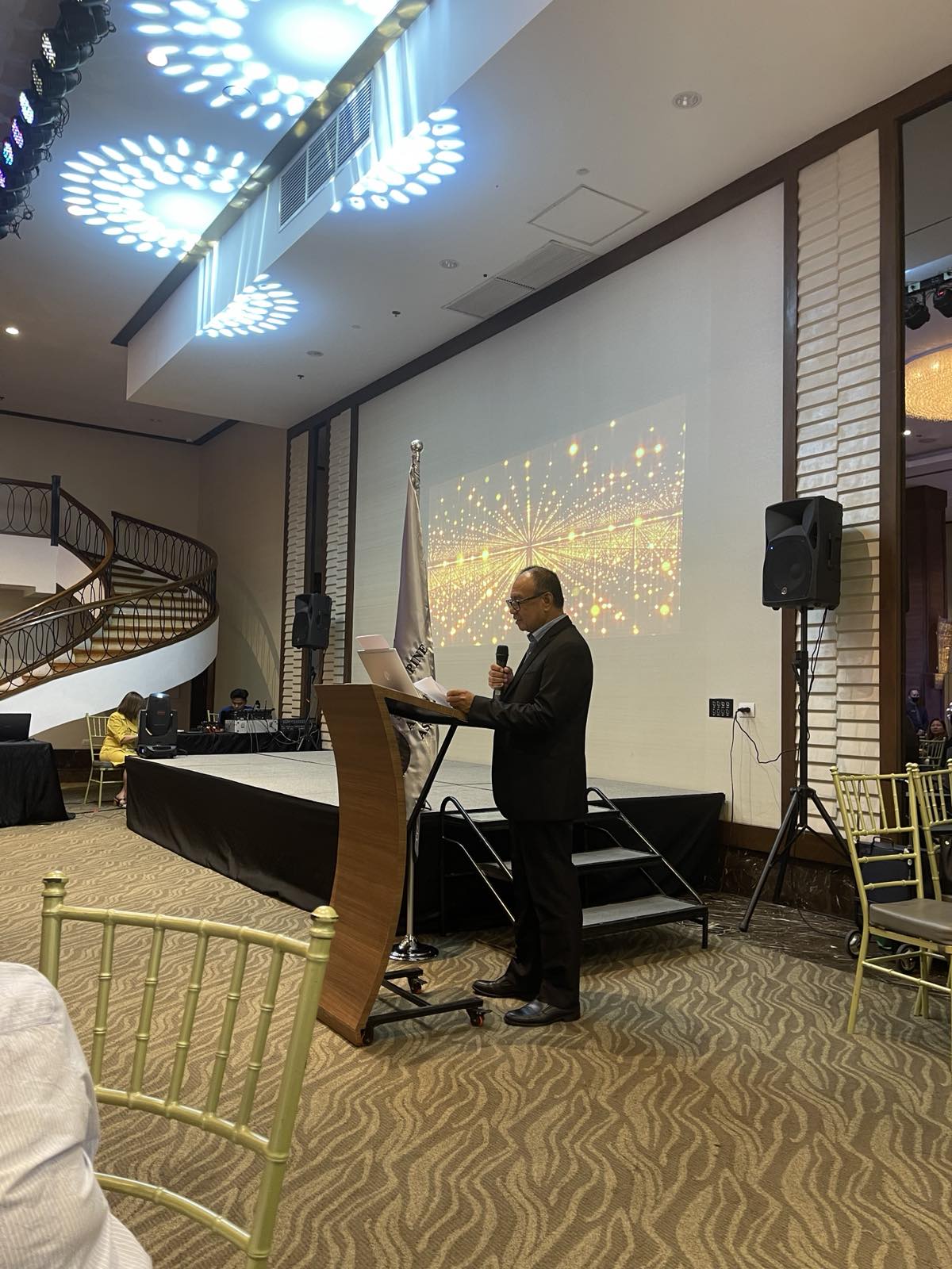 0-02-06-30e9d04a4ab6360f7e8e485762bc3e3e76f8b6d291b5d351dce983617fa16d07_7a97bba62d938a23